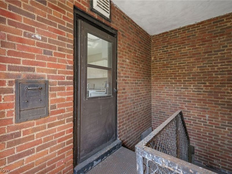 11430 Cedar Glen Parkway, Unit B5, Cleveland, OH 44106 Photo 18