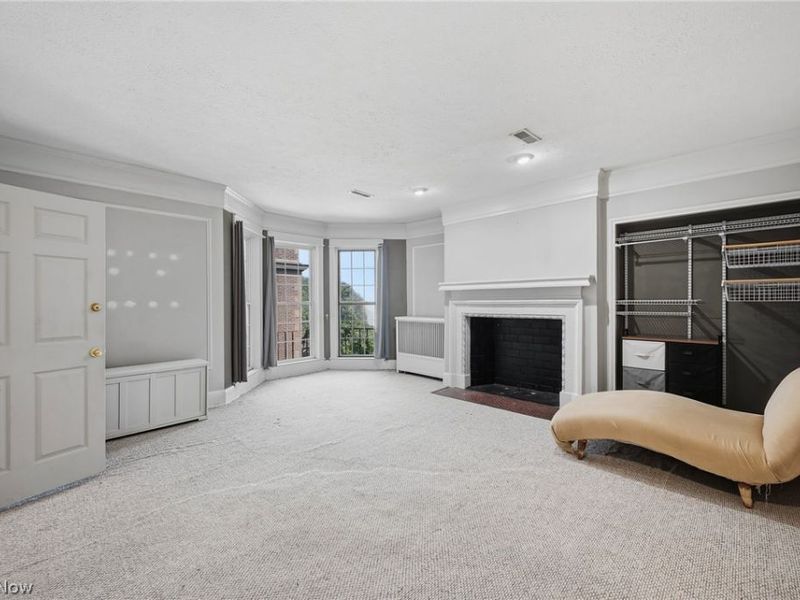 11430 Cedar Glen Parkway, Unit B5, Cleveland, OH 44106 Photo 2