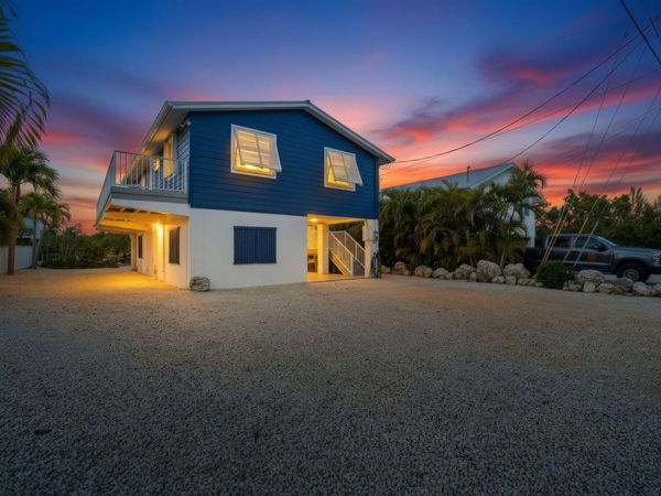 3674 S Seas Street, Big Pine, FL 33043