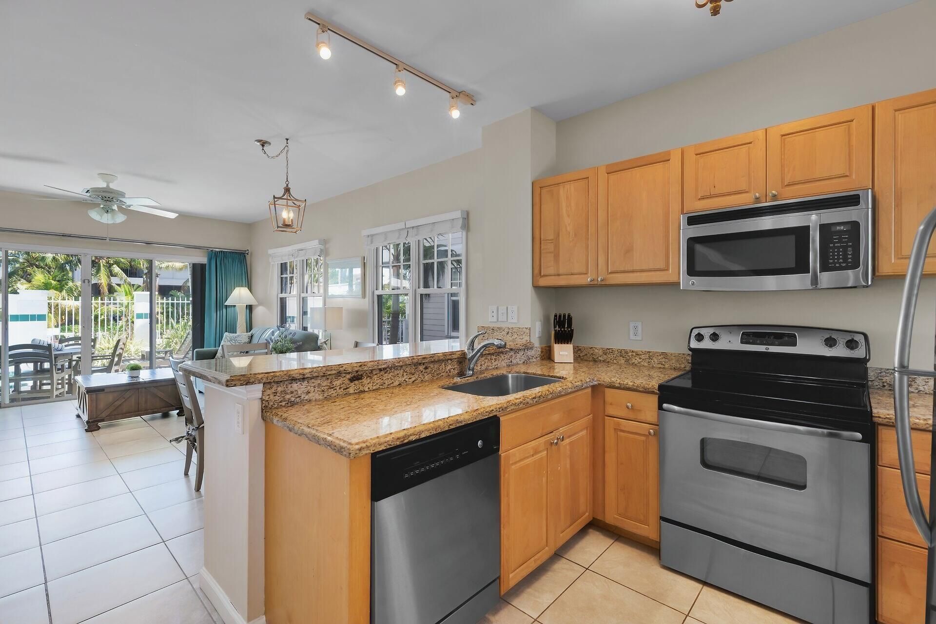 7005 Harbor Village Drive, Duck Key, FL 33050 Photo