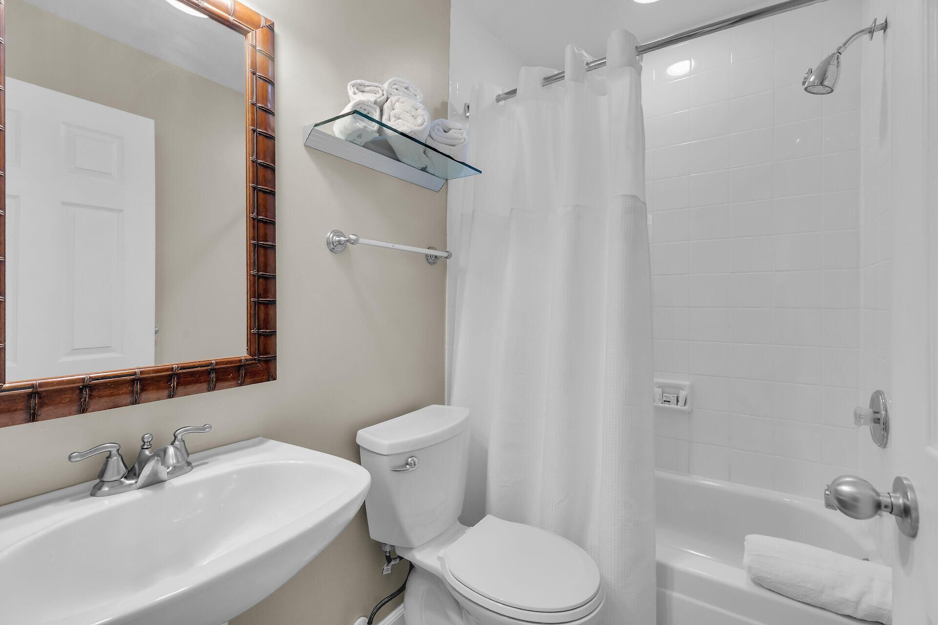 7005 Harbor Village Drive, Duck Key, FL 33050 Photo