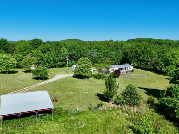 8660 Early Lane, Harrison, AR 72601