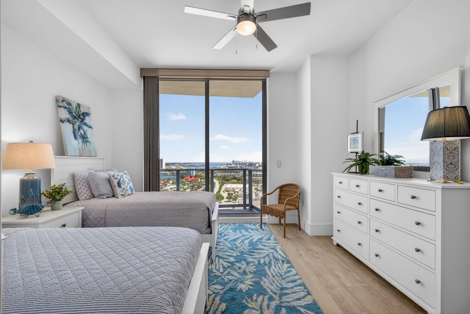 220 Lake Shore Drive, Unit 1907, West Palm Beach, FL 33403 Photo