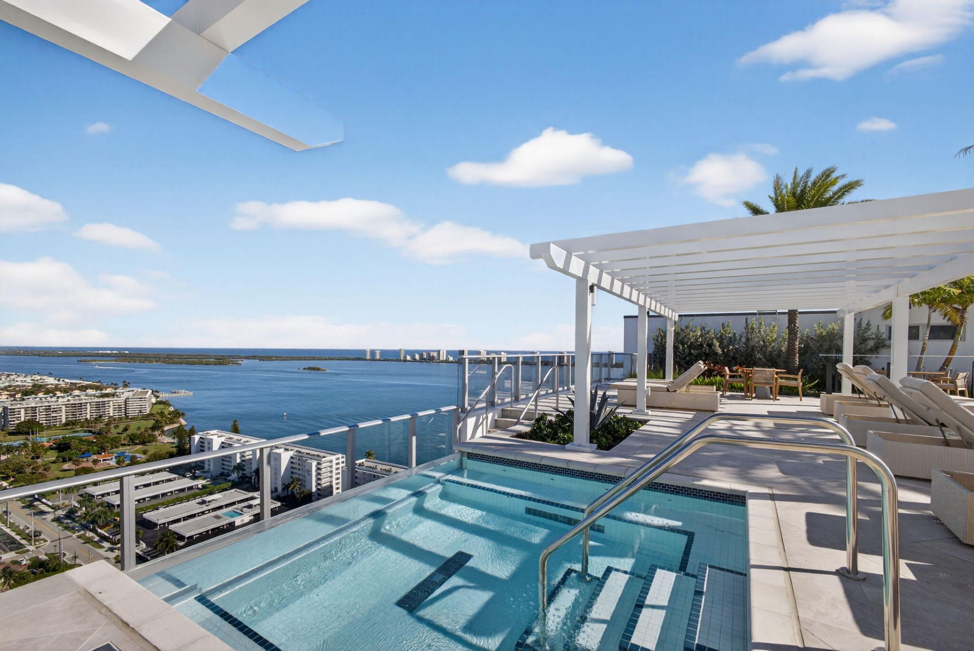 220 Lake Shore Drive, Unit 1907, West Palm Beach, FL 33403 Photo