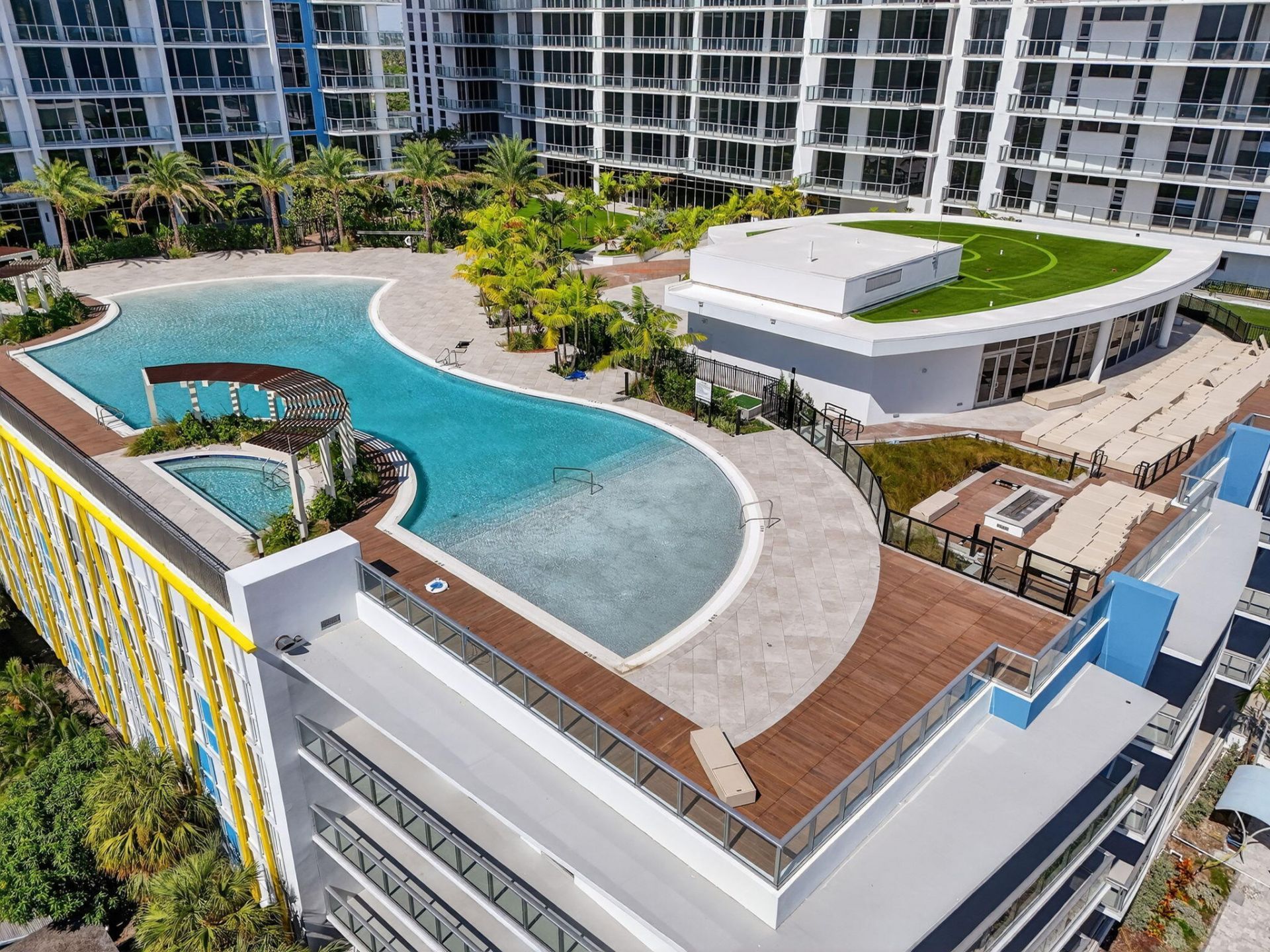 220 Lake Shore Drive, Unit 1907, West Palm Beach, FL 33403 Photo