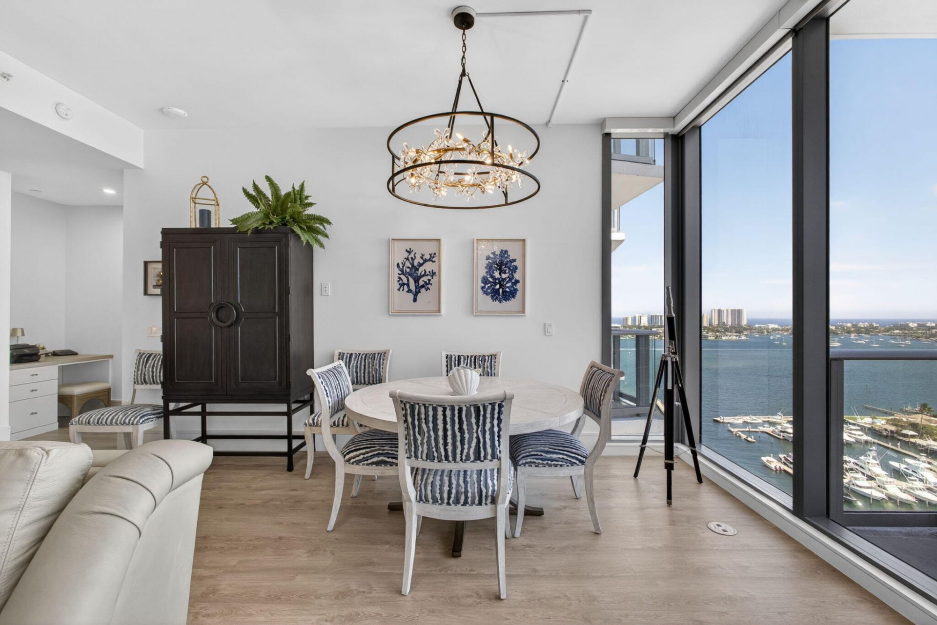 220 Lake Shore Drive, Unit 1907, West Palm Beach, FL 33403 Photo