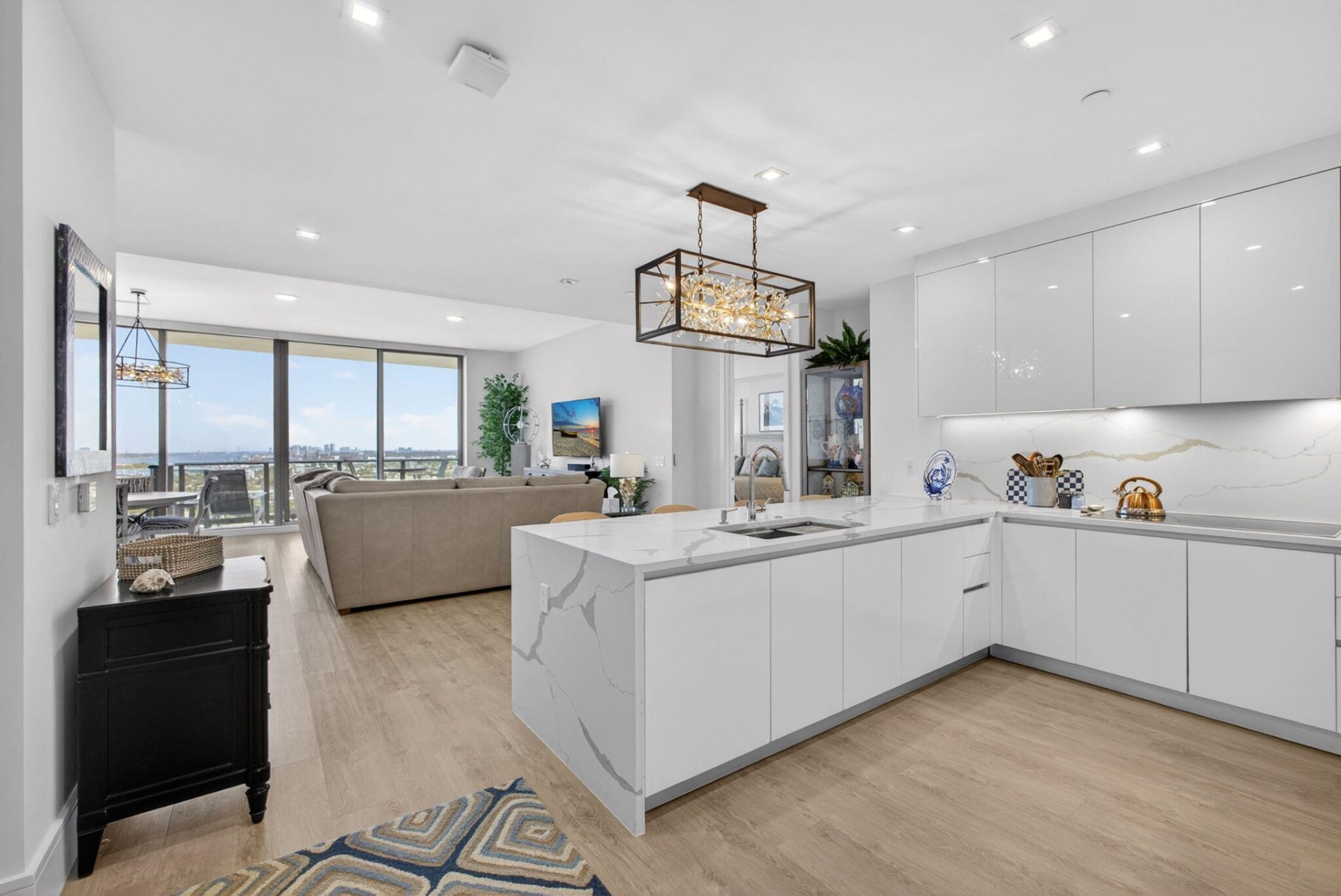 220 Lake Shore Drive, Unit 1907, West Palm Beach, FL 33403 Photo