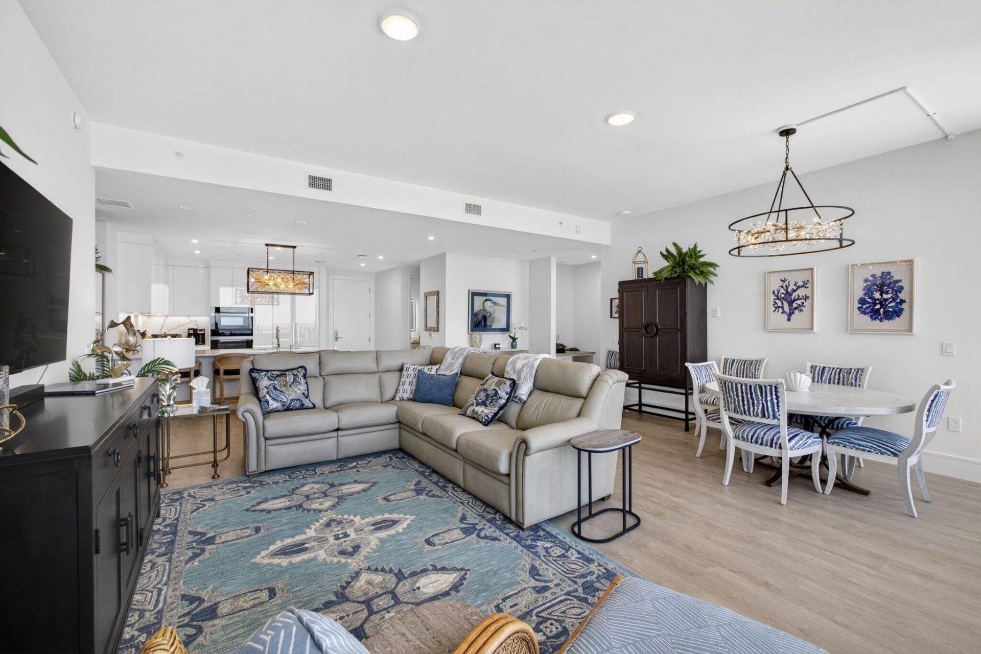 220 Lake Shore Drive, Unit 1907, West Palm Beach, FL 33403 Photo