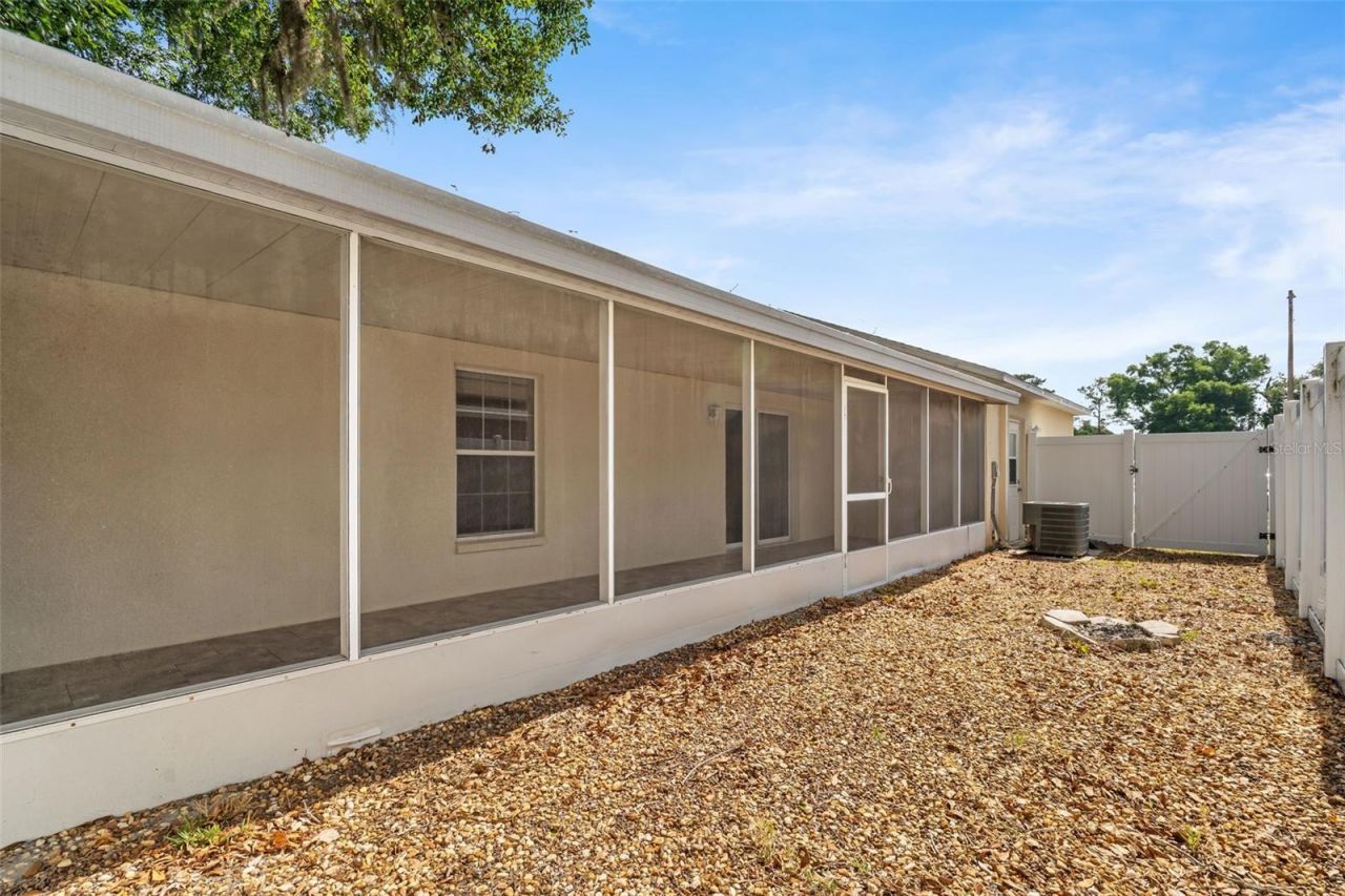 4631 Eagle Ranch Drive, Zephyrhills, FL 33542 Photo