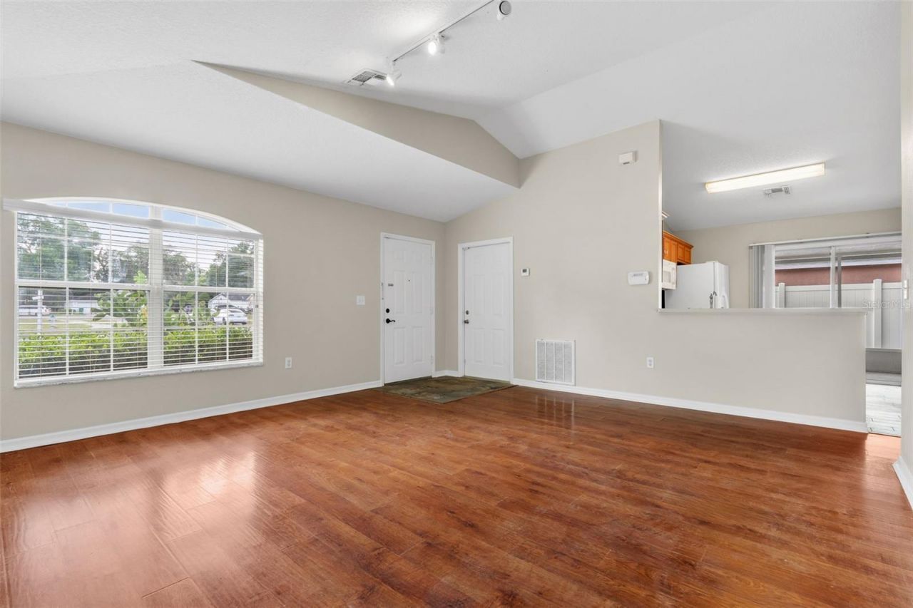 4631 Eagle Ranch Drive, Zephyrhills, FL 33542 Photo