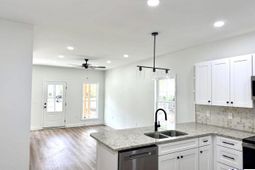46 Boyd Lane photo 4