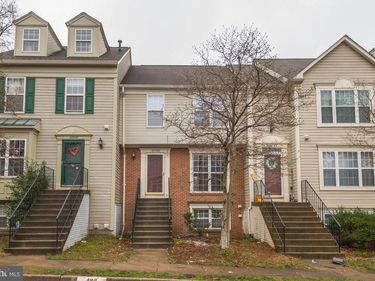 22037 MANNING SQUARE, STERLING, VA 20166