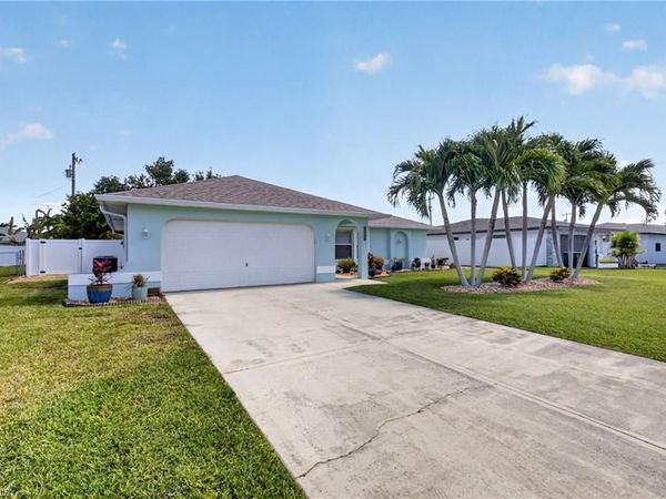 1309 SE 37th TER , CAPE CORAL, FL 33904
