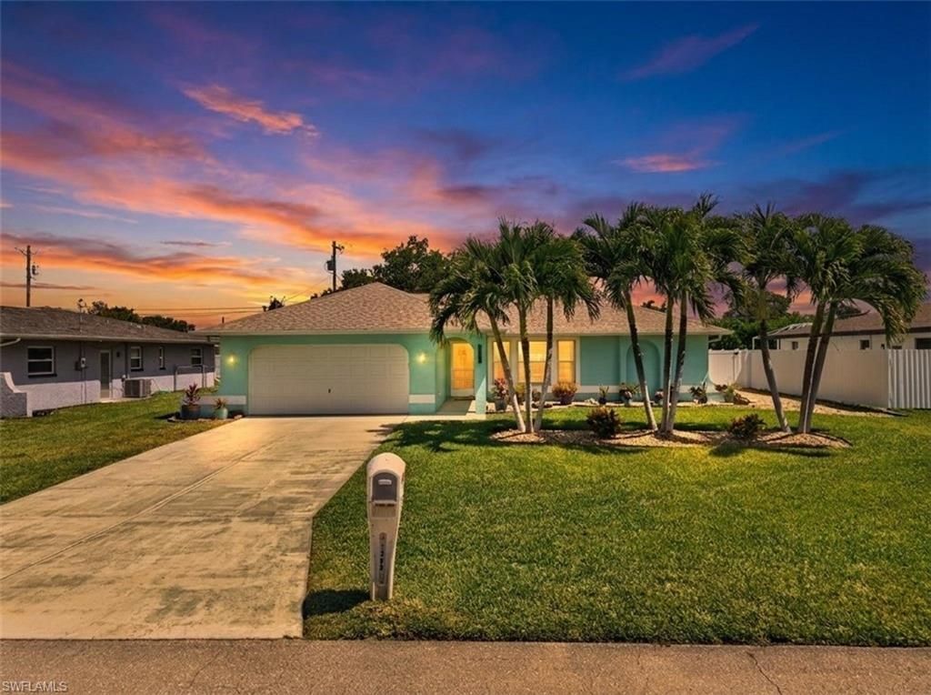 1309 SE 37th Ter , Cape Coral, FL 33904 Photo
