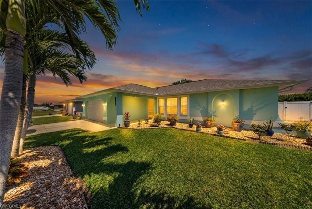 1309 SE 37th Ter , Cape Coral, FL 33904 Photo