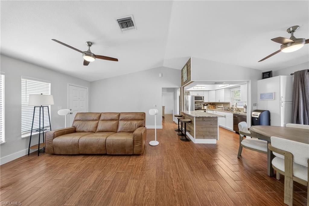 1309 SE 37th Ter , Cape Coral, FL 33904 Photo