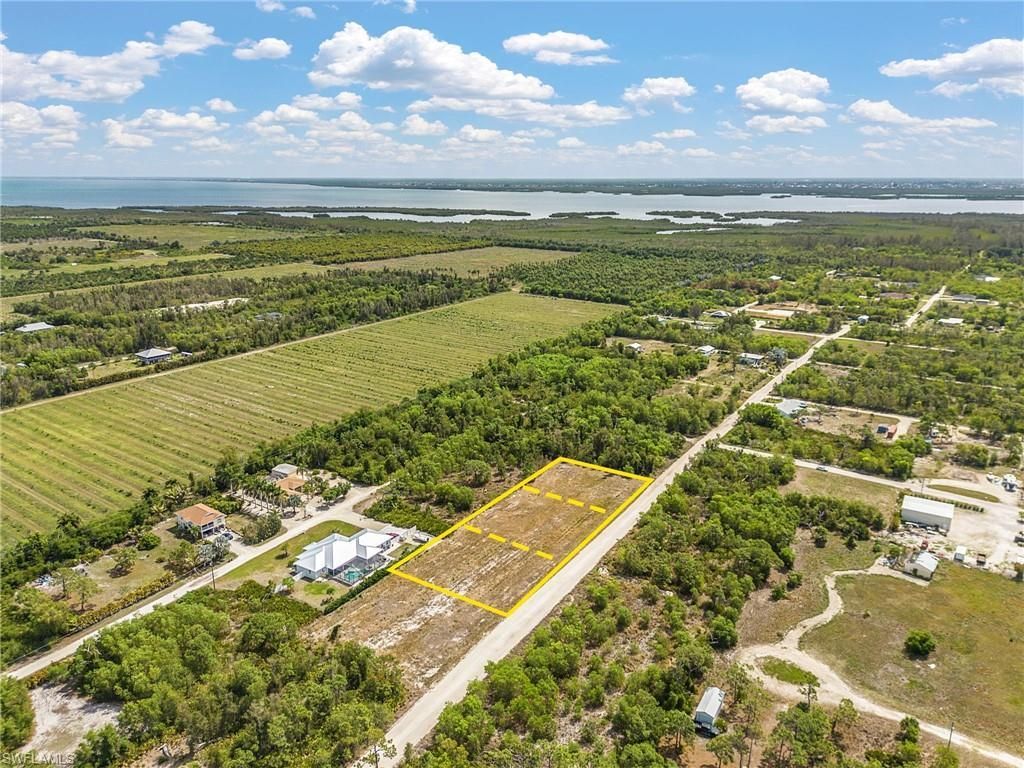 6300 Mannheim Rd, Bokeelia, FL 33922 Photo