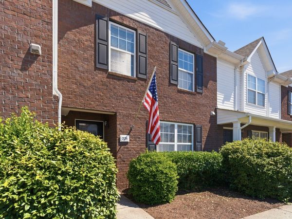 3134 George Buchanan Dr , La Vergne, TN 37086