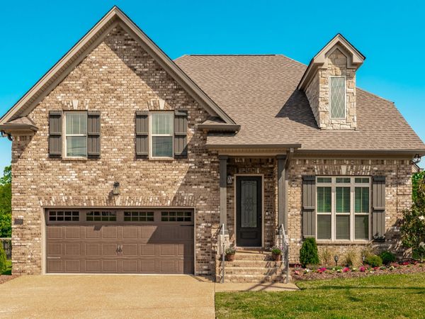 266 Hutch Ct, Gallatin, TN 37066