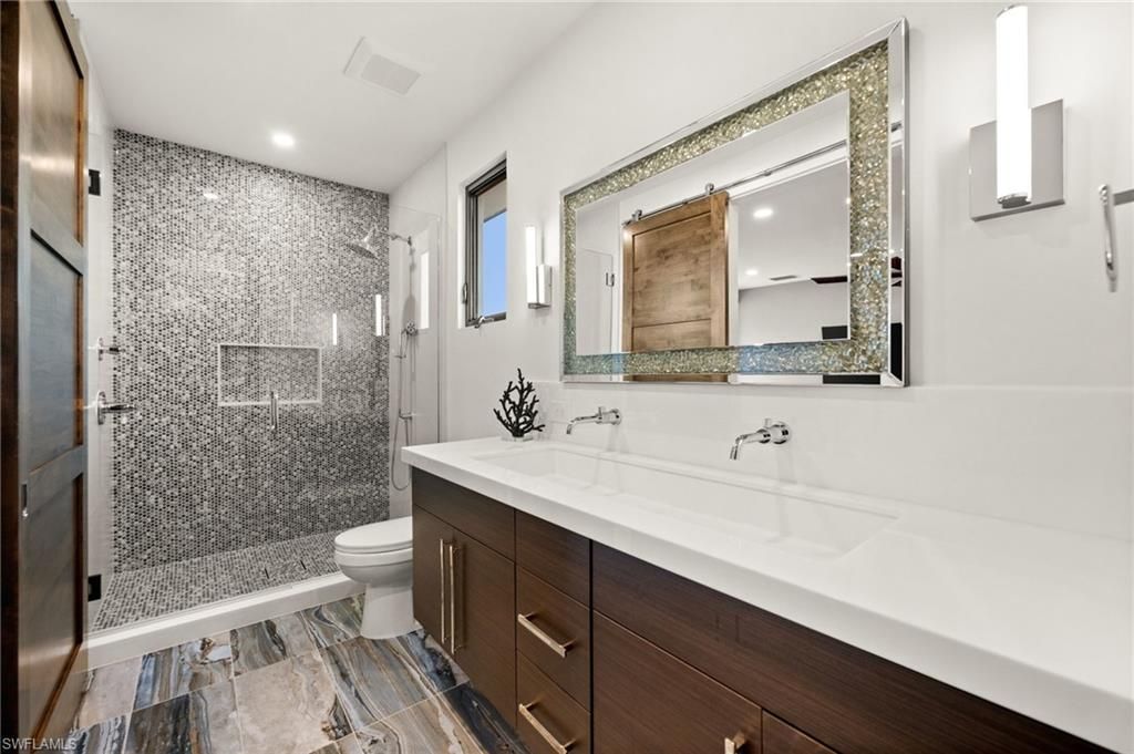 380 Trade Winds Ave , Naples, FL 34108 Photo