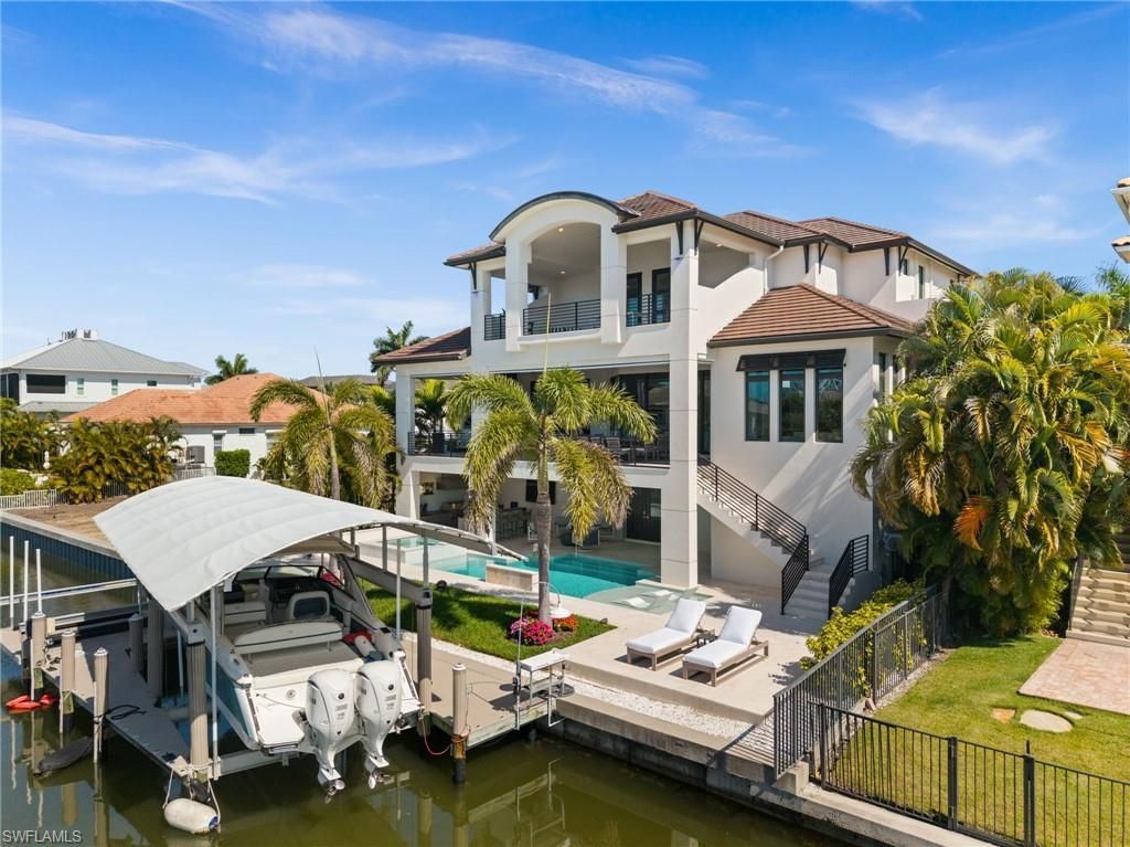 380 Trade Winds Ave , Naples, FL 34108 Photo