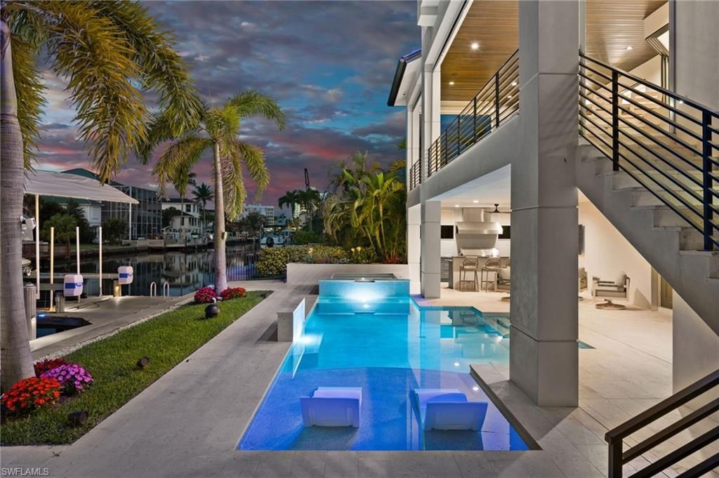 380 Trade Winds Ave , Naples, FL 34108 Photo