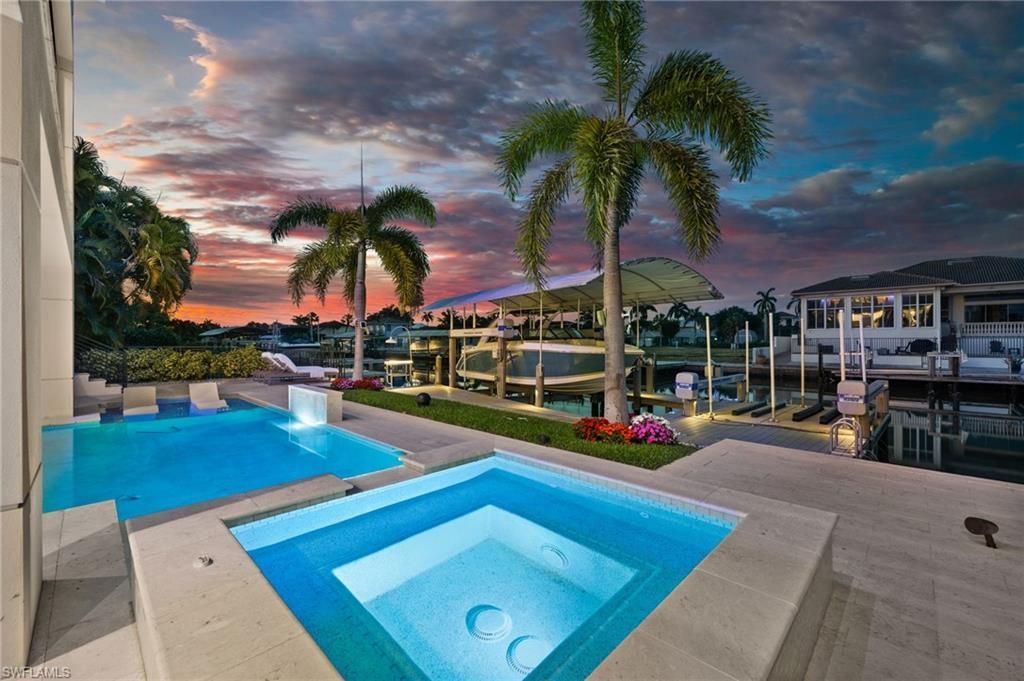 380 Trade Winds Ave , Naples, FL 34108 Photo