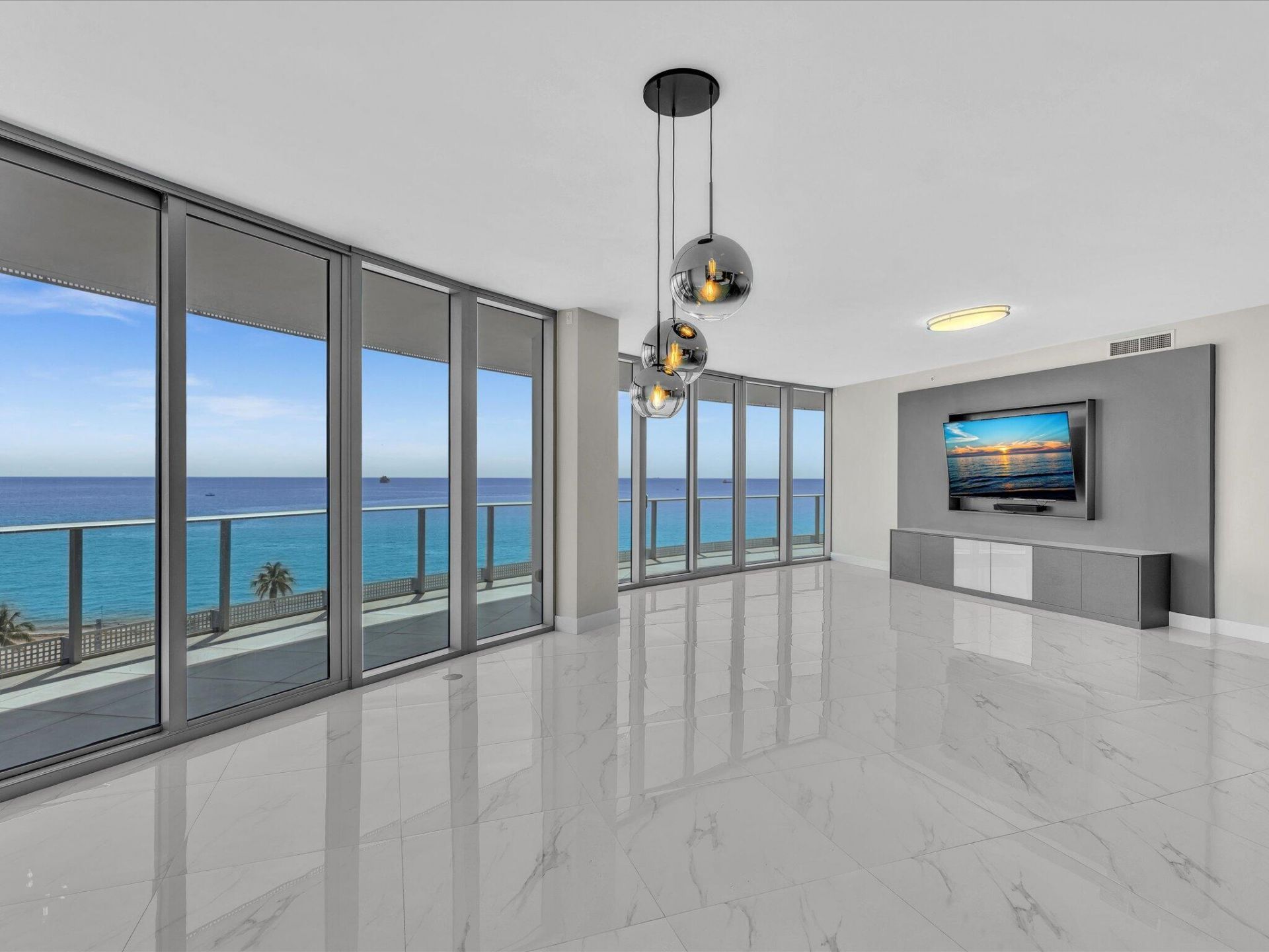 701 N Fort Lauderdale Beach Boulevard N, Unit 802, Fort Lauderdale, FL 33304 Photo