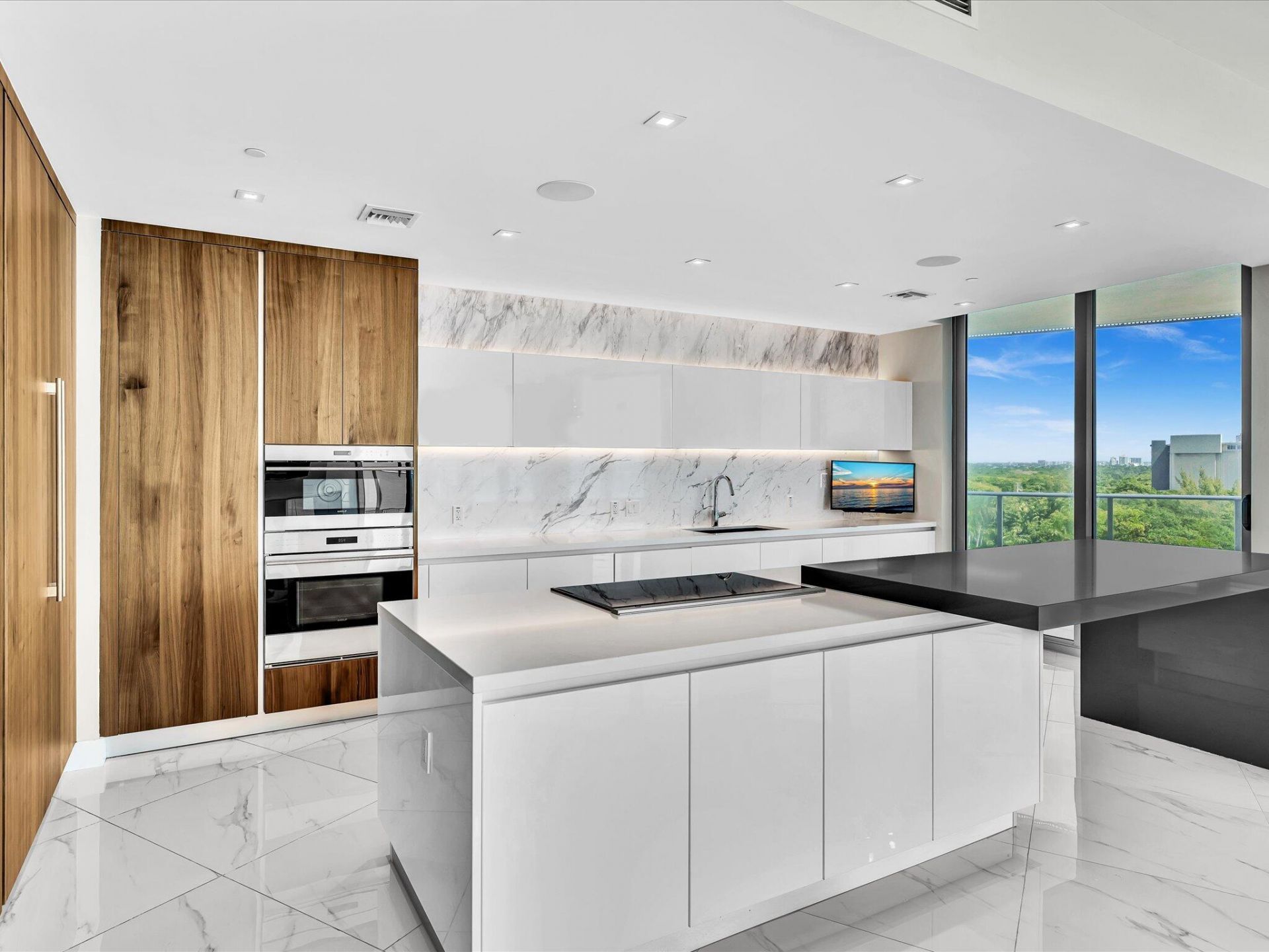 701 N Fort Lauderdale Beach Boulevard N, Unit 802, Fort Lauderdale, FL 33304 Photo
