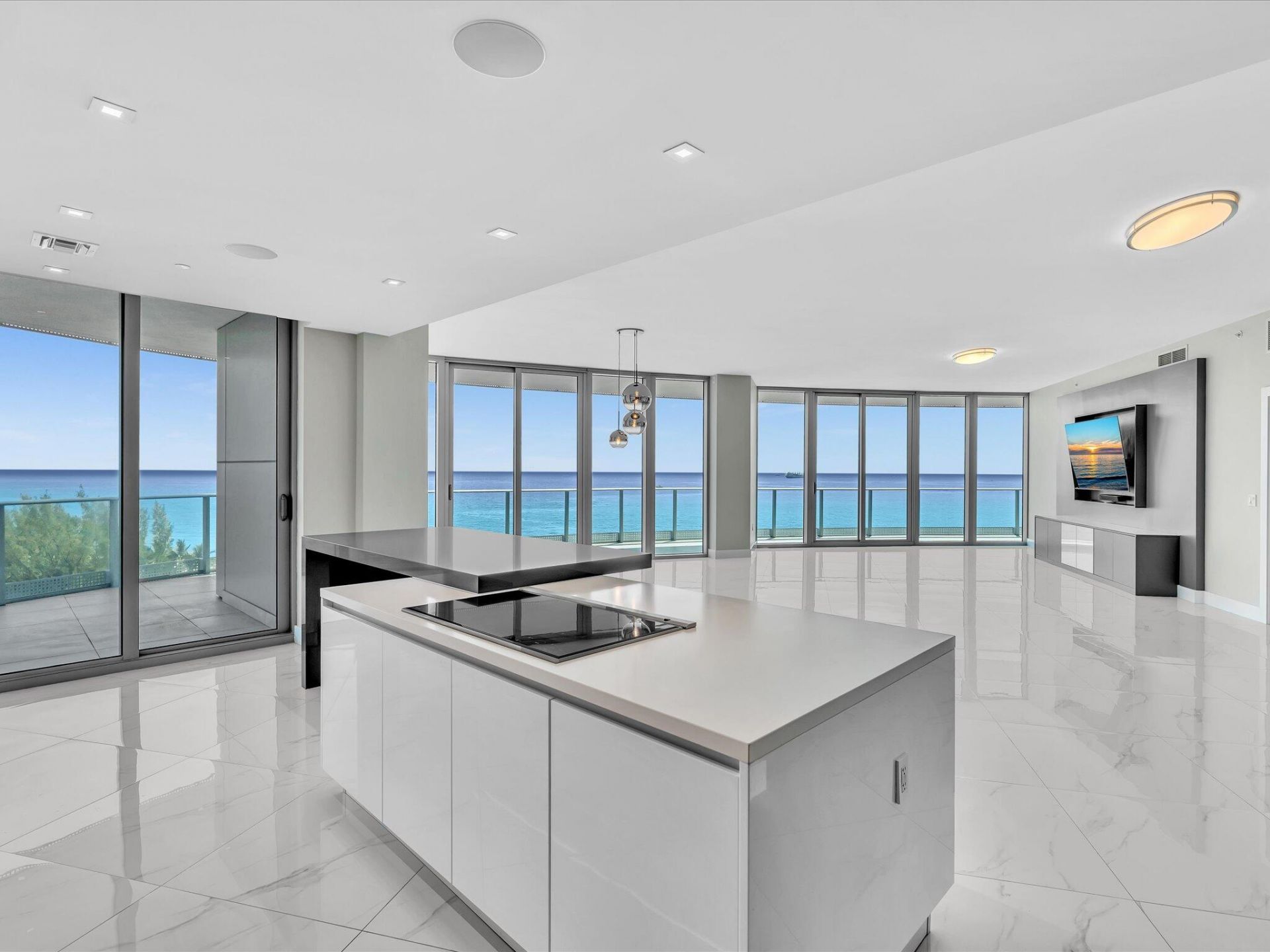 701 N Fort Lauderdale Beach Boulevard N, Unit 802, Fort Lauderdale, FL 33304 Photo