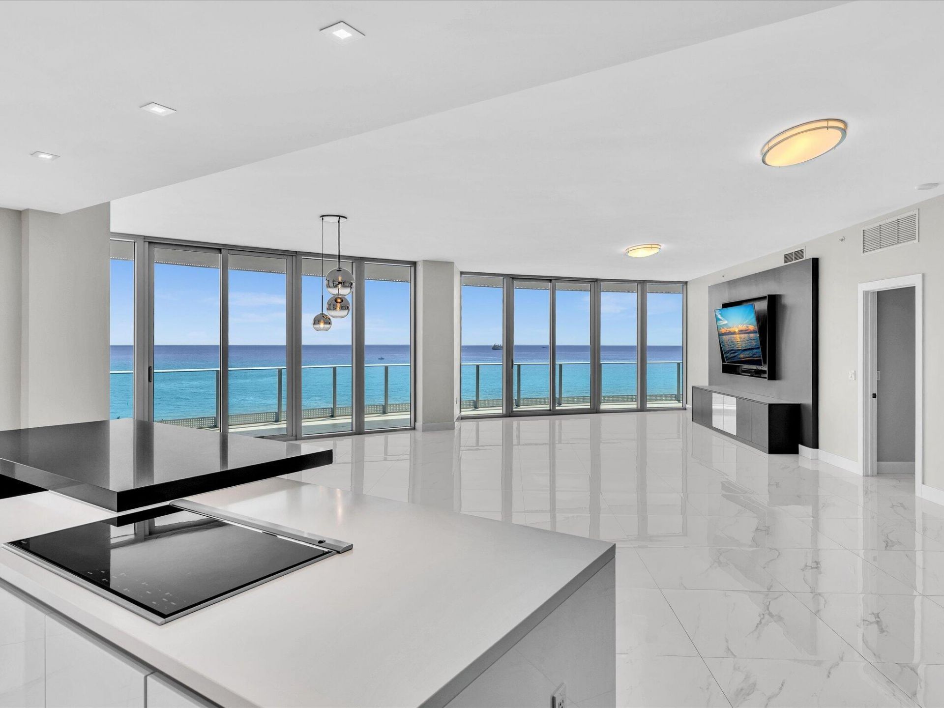 701 N Fort Lauderdale Beach Boulevard N, Unit 802, Fort Lauderdale, FL 33304 Photo