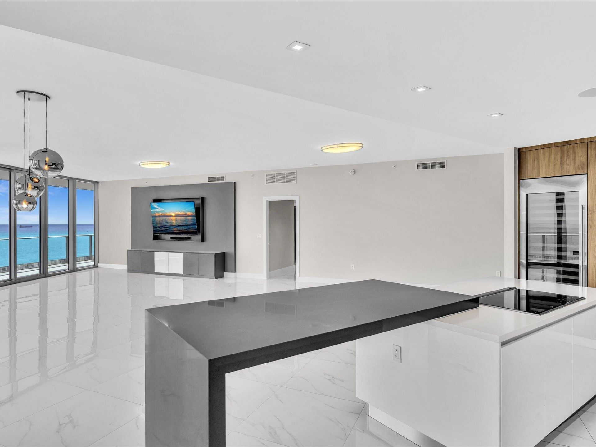 701 N Fort Lauderdale Beach Boulevard N, Unit 802, Fort Lauderdale, FL 33304 Photo