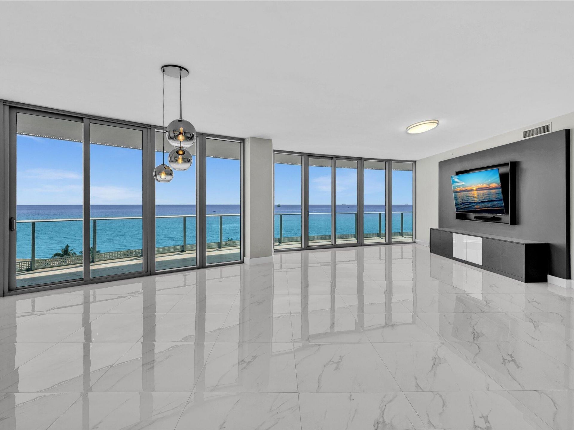 701 N Fort Lauderdale Beach Boulevard N, Unit 802, Fort Lauderdale, FL 33304 Photo