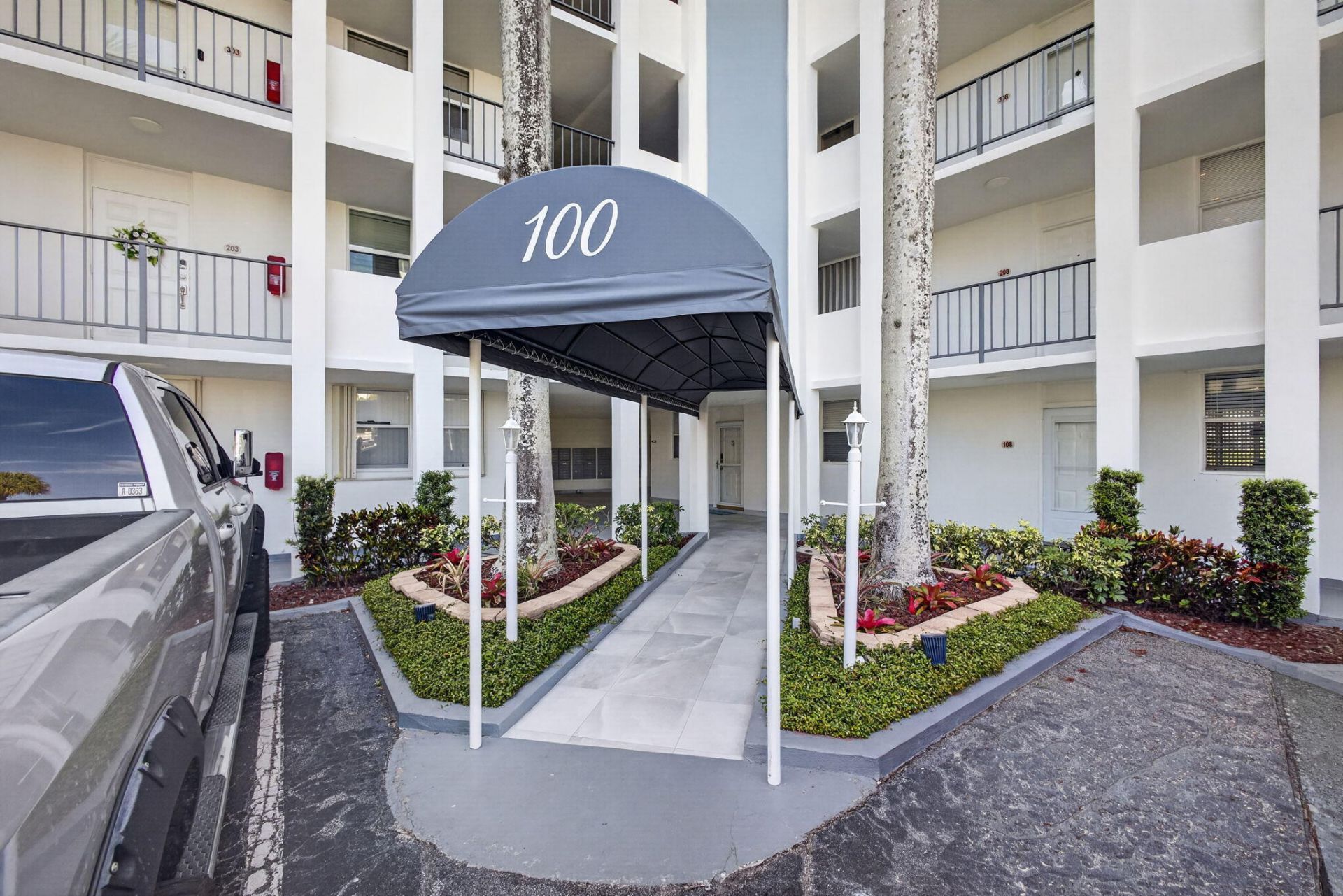 100 Paradise Harbour Boulevard, Unit 307, North Palm Beach, FL 33408 Photo