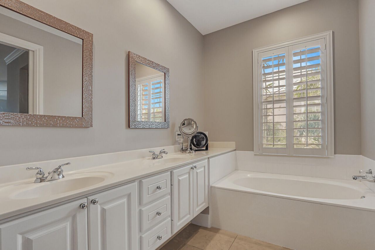 101 Saint Pierre Way, Jupiter, FL 33458 Photo