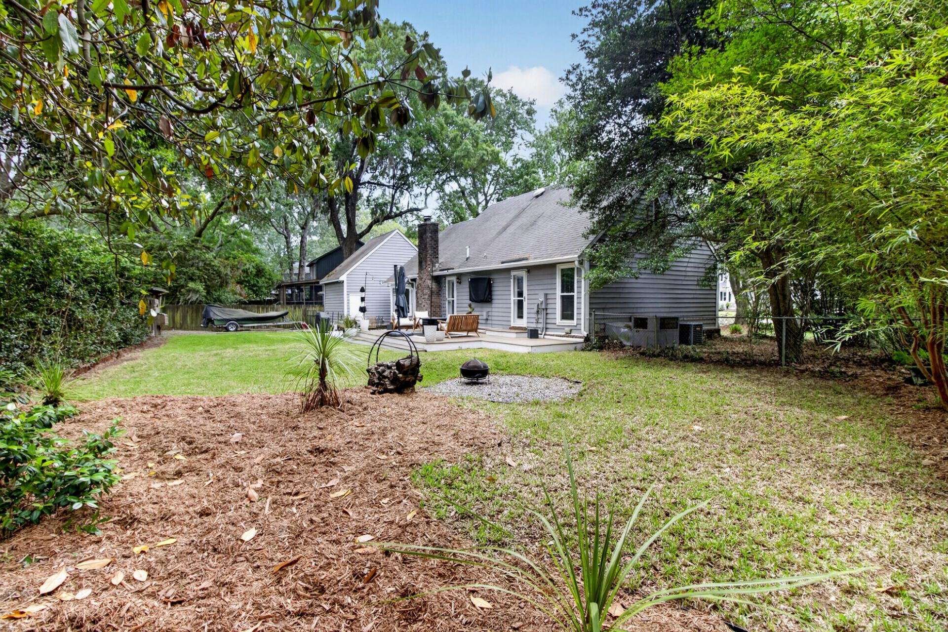 27 Westside Drive Photo 38