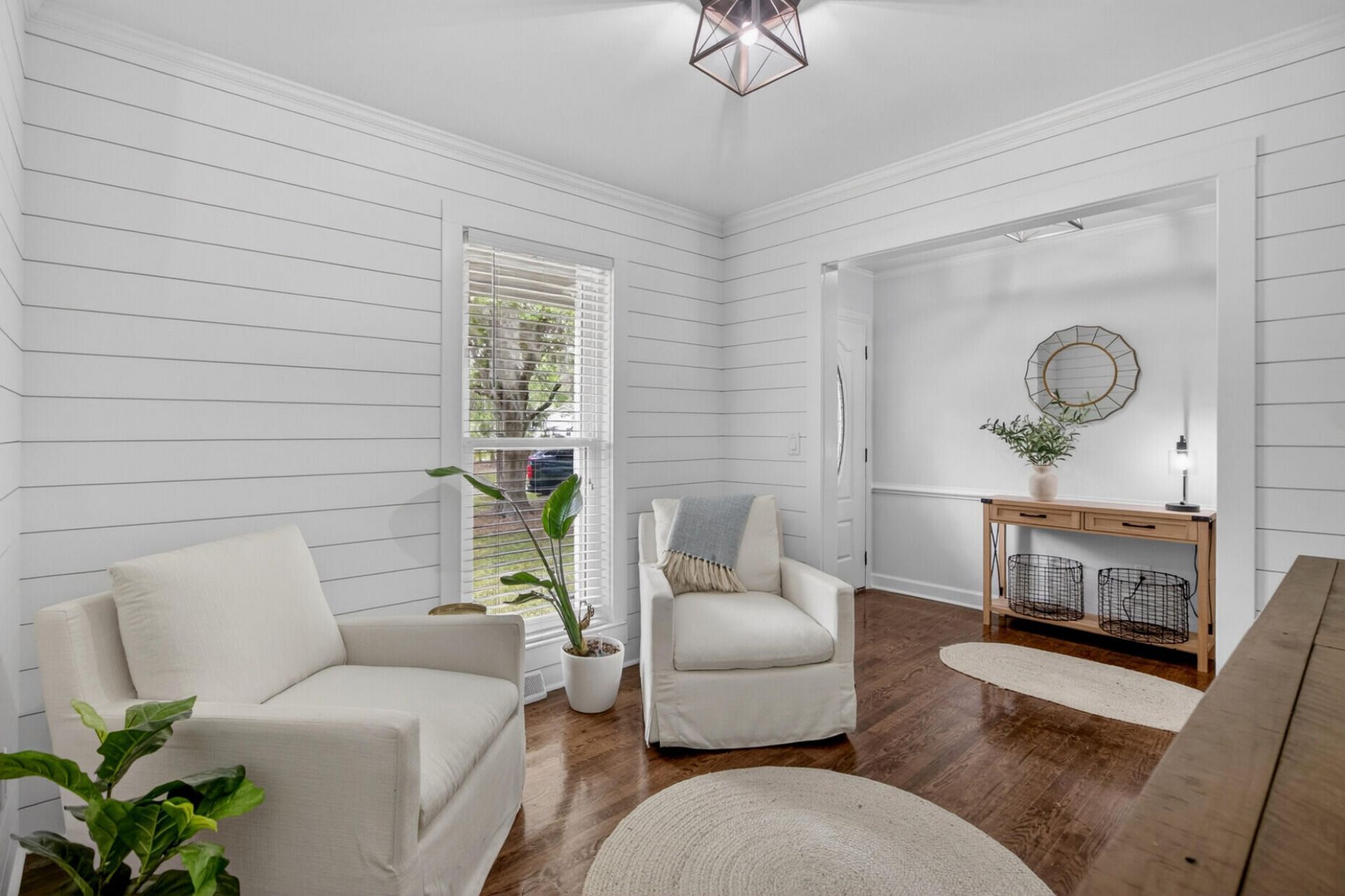 27 Westside Drive Photo 6