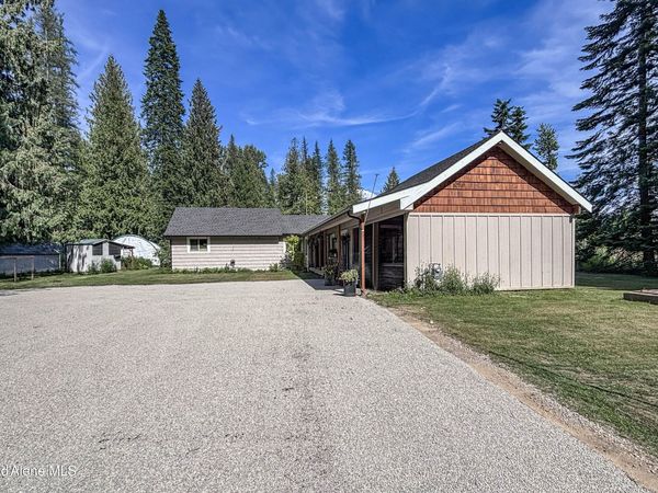478165 Highway 95, Ponderay, ID 83852