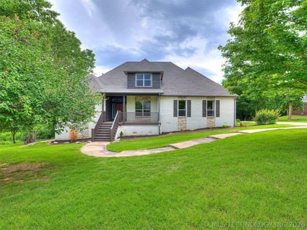 18894 E 80th Street North , Owasso, OK 74055