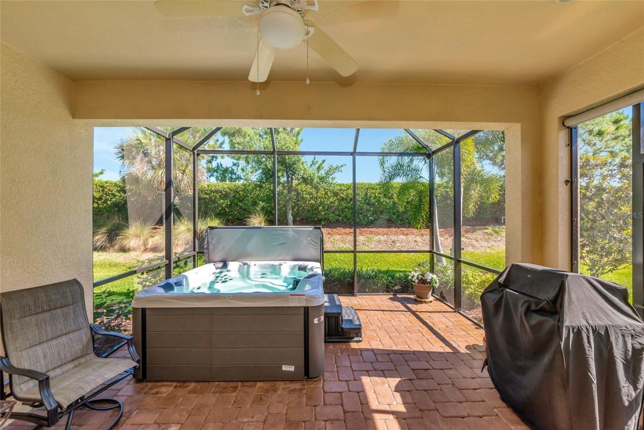 10441 Highland Park Place, Palmetto, FL 34221 Photo