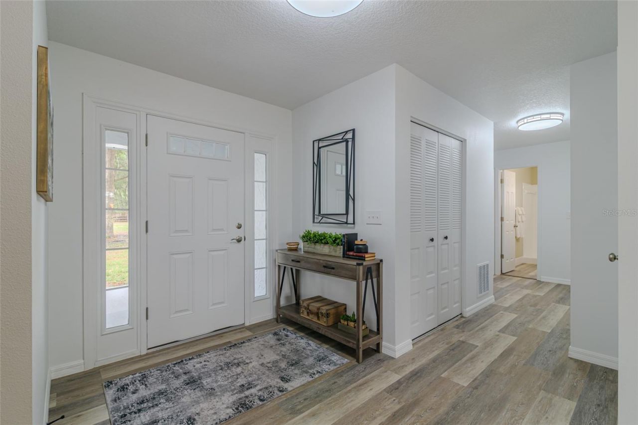 6875 NE 25th Avenue, Ocala, FL 34479 Photo