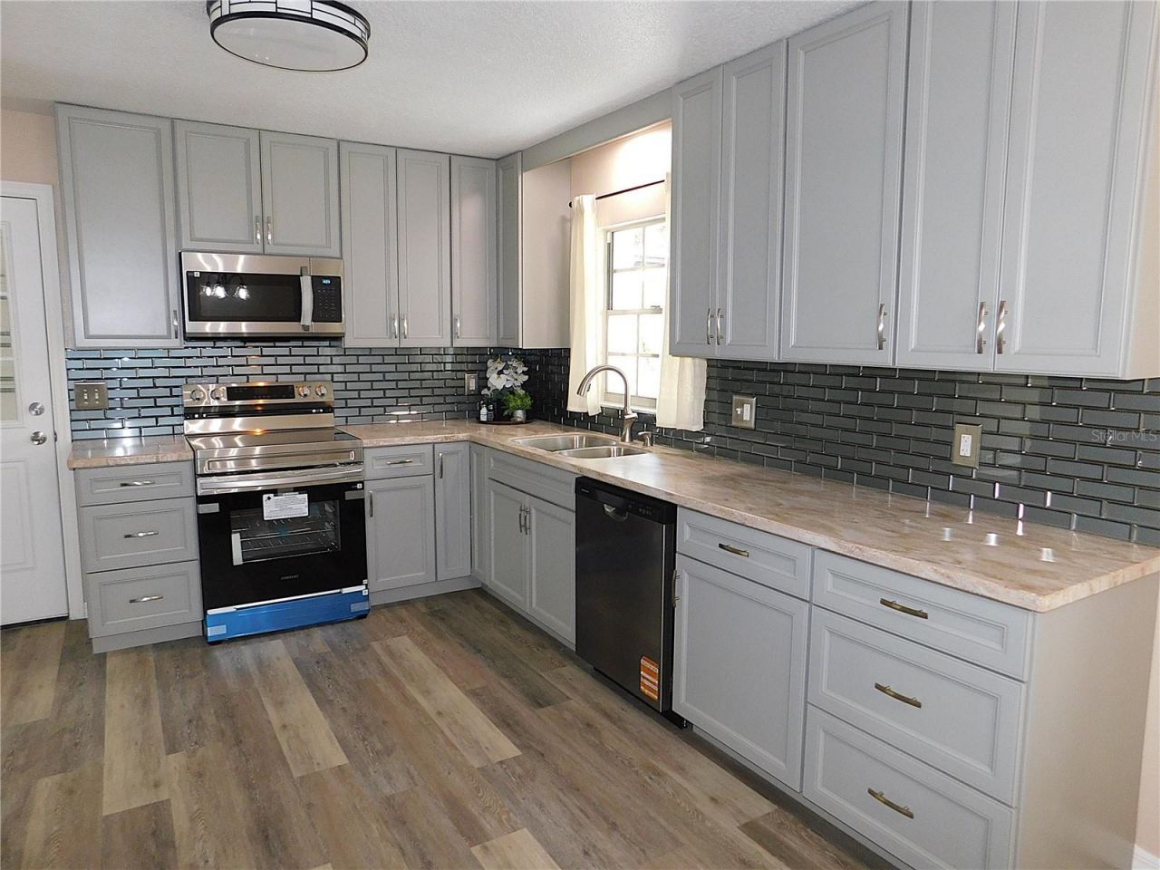 6875 NE 25th Avenue, Ocala, FL 34479 Photo
