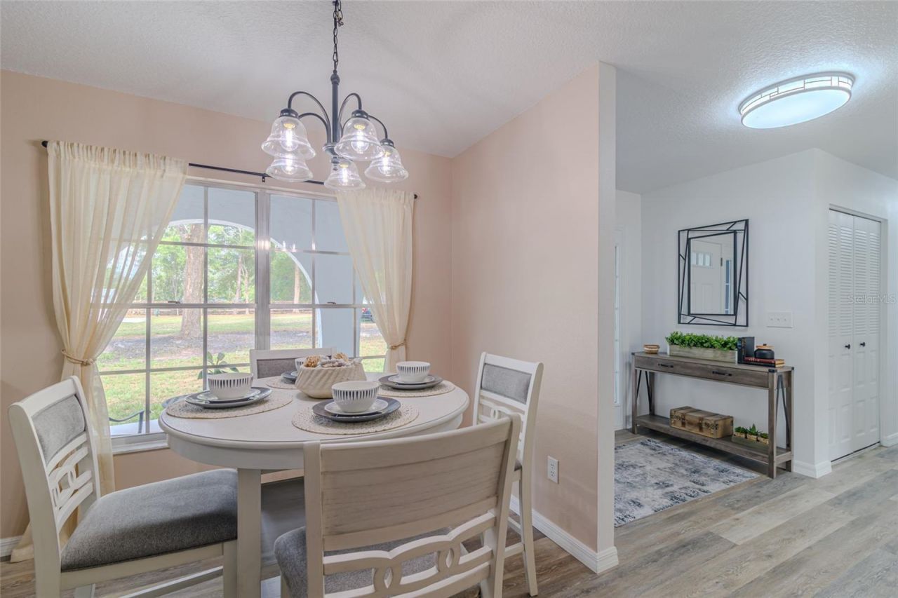 6875 NE 25th Avenue, Ocala, FL 34479 Photo