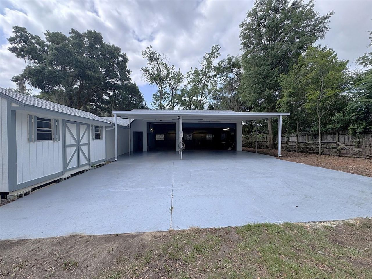 6875 NE 25th Avenue, Ocala, FL 34479 Photo