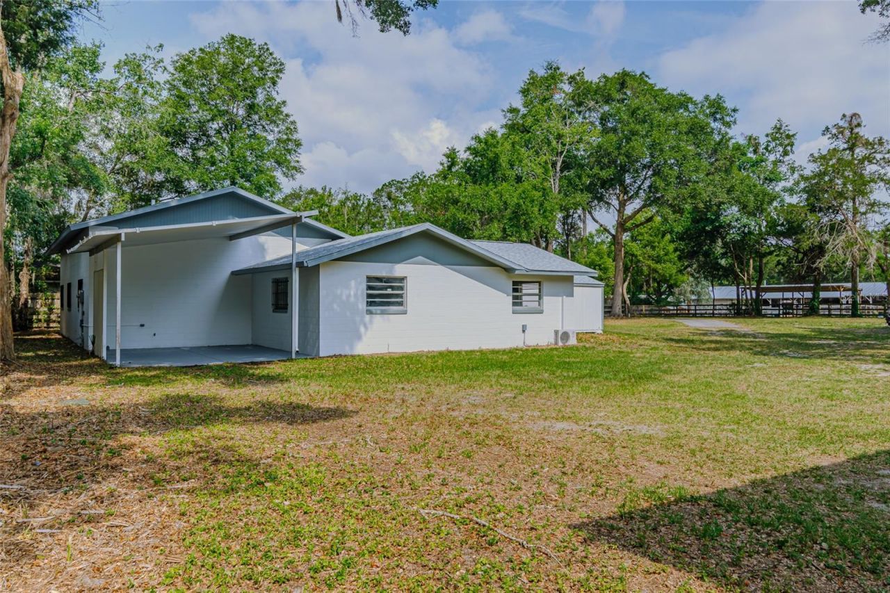 6875 NE 25th Avenue, Ocala, FL 34479 Photo
