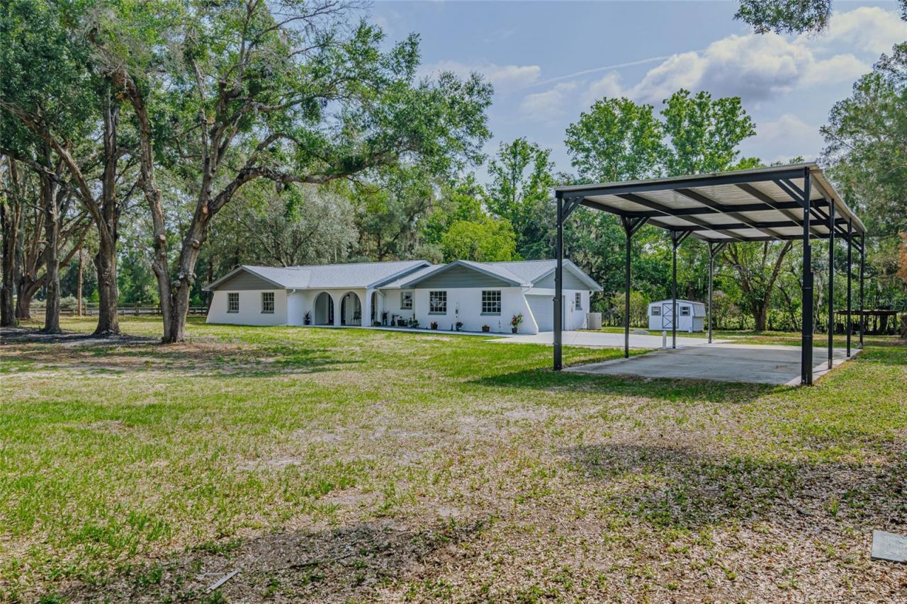 6875 NE 25th Avenue, Ocala, FL 34479 Photo