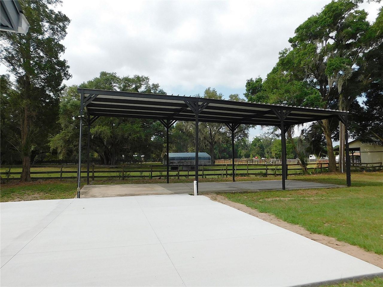 6875 NE 25th Avenue, Ocala, FL 34479 Photo