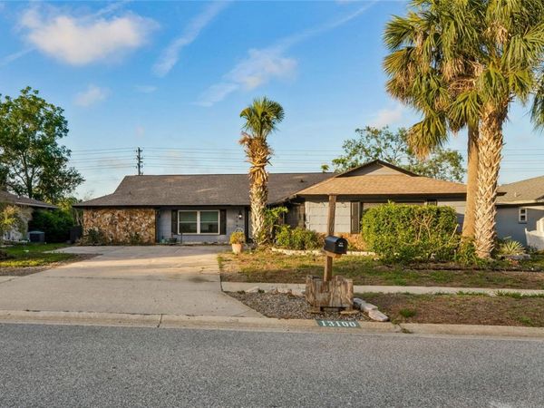 13100 WESTERN CIRCLE , HUDSON, FL 34667
