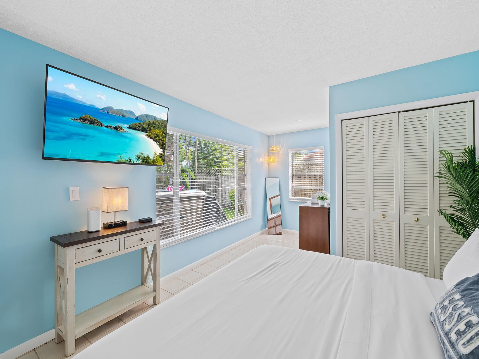 3240 Spanish River Drive, Lauderdale by the Sea, FL 33062 Photo
