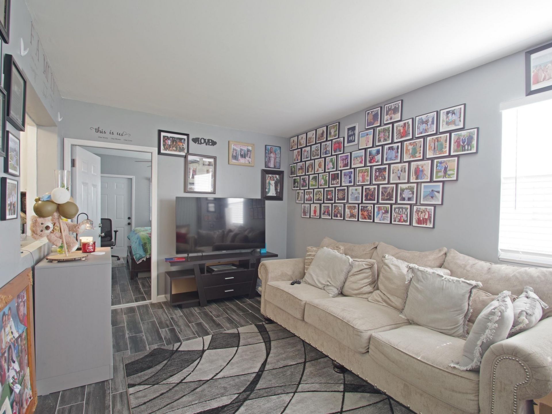 5813 NW 82nd Avenue, Tamarac, FL 33321 Photo